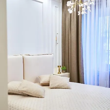 Park -laguna - Premium 2 *