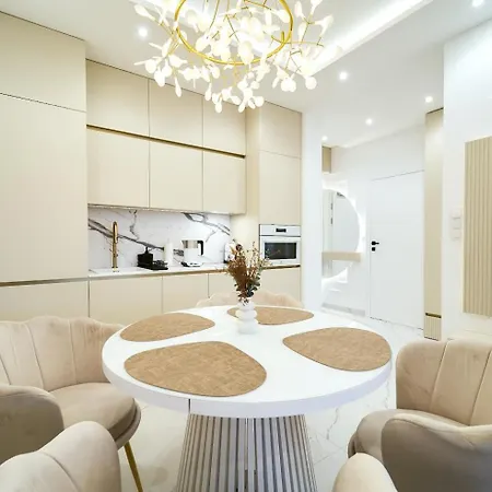 Park -laguna - Premium 2 波兰尼卡-兹德鲁伊