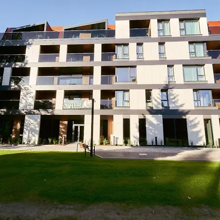 Park -laguna - Premium 2 *