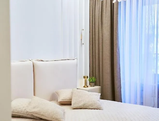 Park -laguna - Premium 2 *